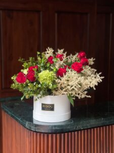 Reese | Red Roses and Fauna